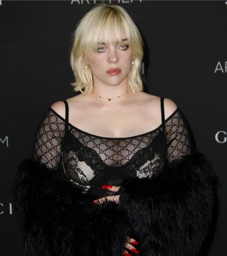 Билли Айлиш (Billie Eilish) 118 Билли Айлиш (Billie Eilish) 117 New Hot