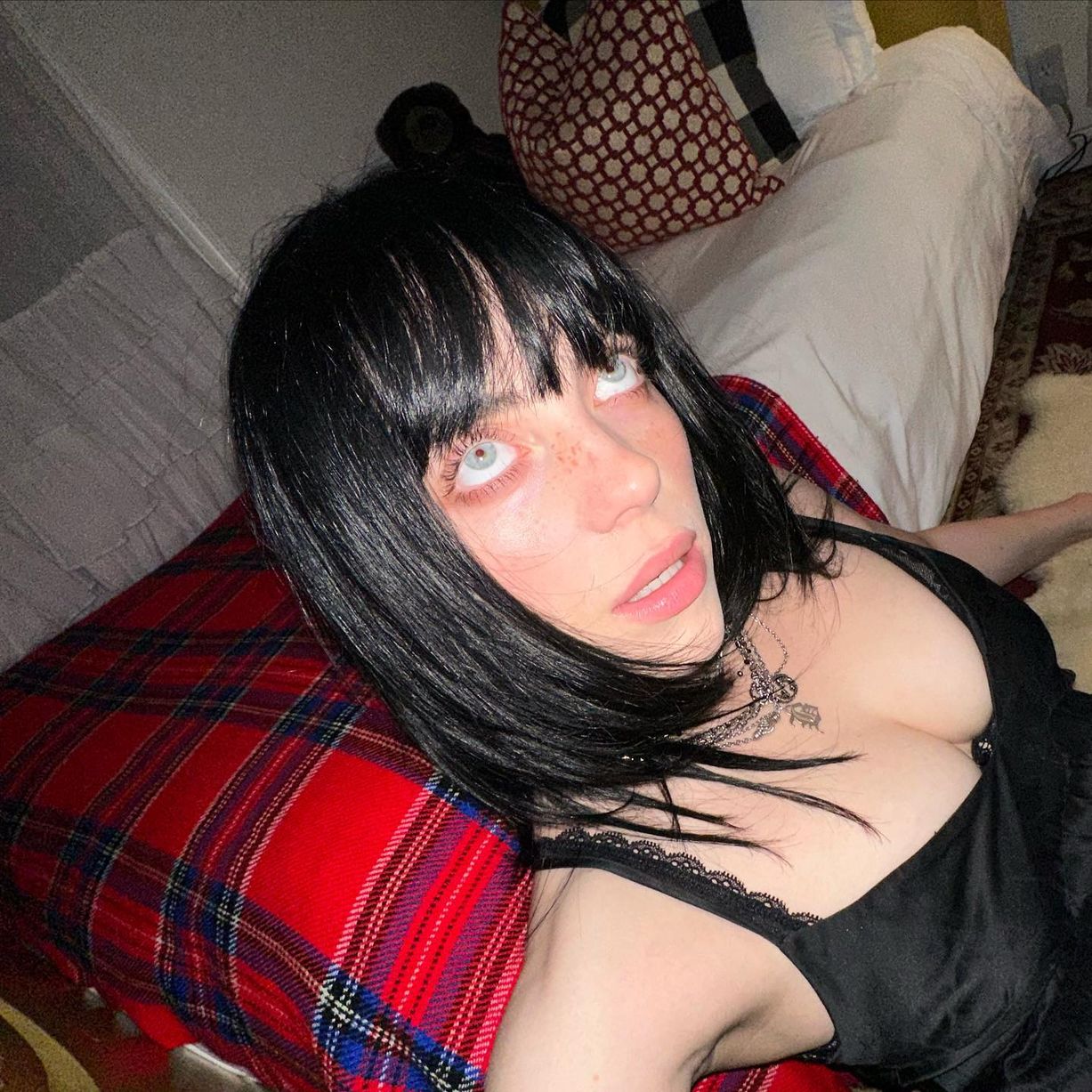 Билли Айлиш (Billie Eilish) 144 Билли Айлиш (Billie Eilish) 143 New Hot