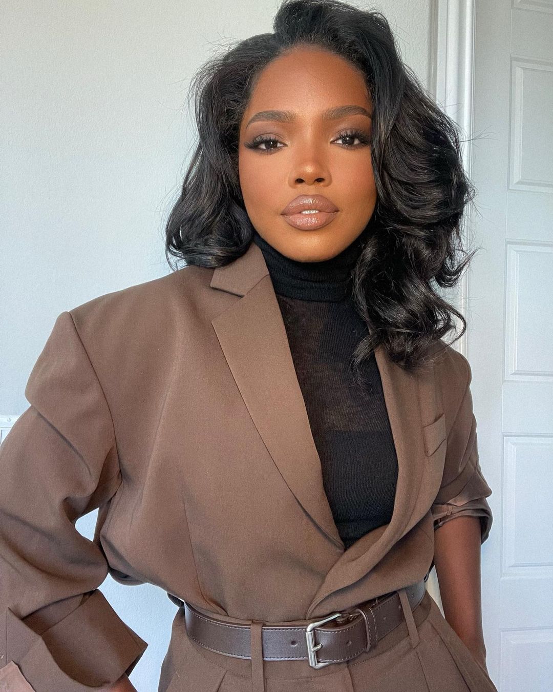 Ryan Destiny 31 Лучшие Фото, Ryan Destiny 31 Новые Снимки Без Фотошопа, Ryan Destiny 31 Без Макияжа И Без Цензуры