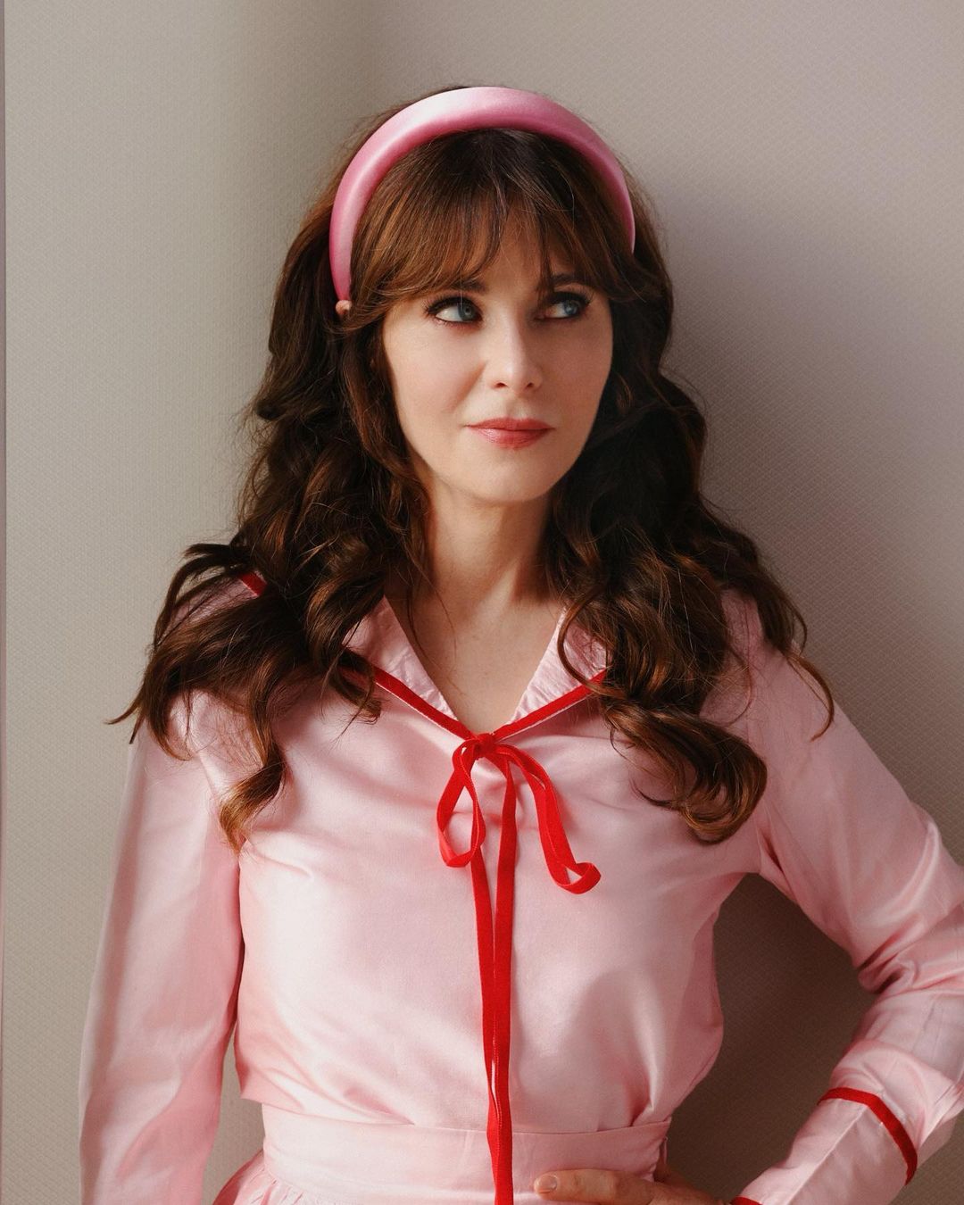 Zooey Deschanel 28 Zooey Deschanel 27 New Hot