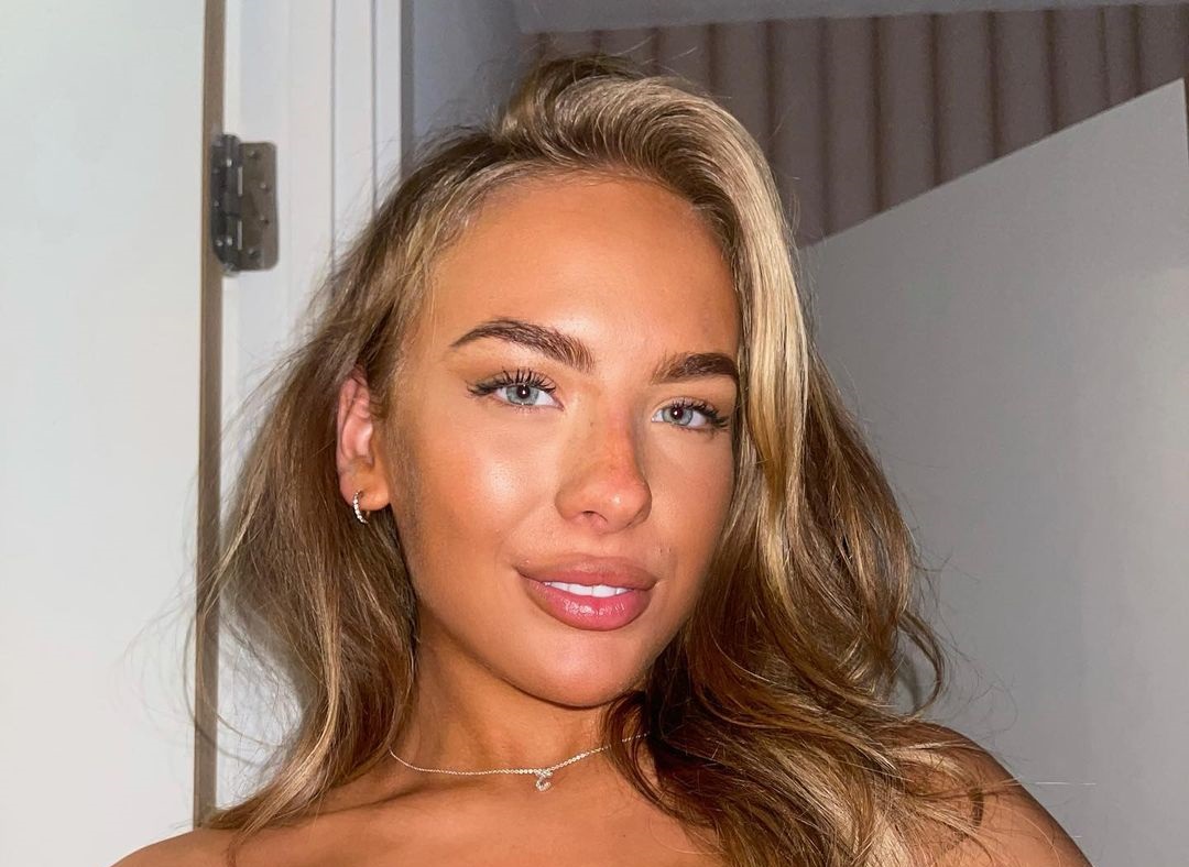 Beka Kerridge 38 Beka Kerridge 37 New Hot