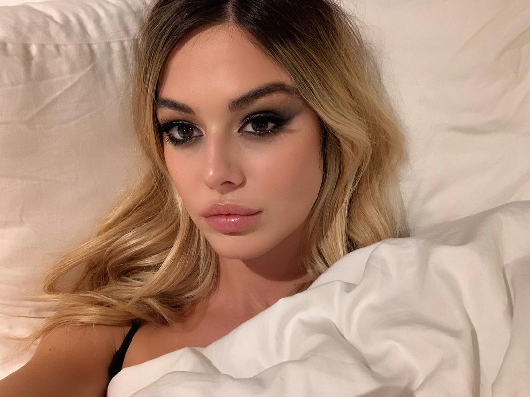 Lauren Giselle Sintes 12 Lauren Giselle Sintes 11 New Hot