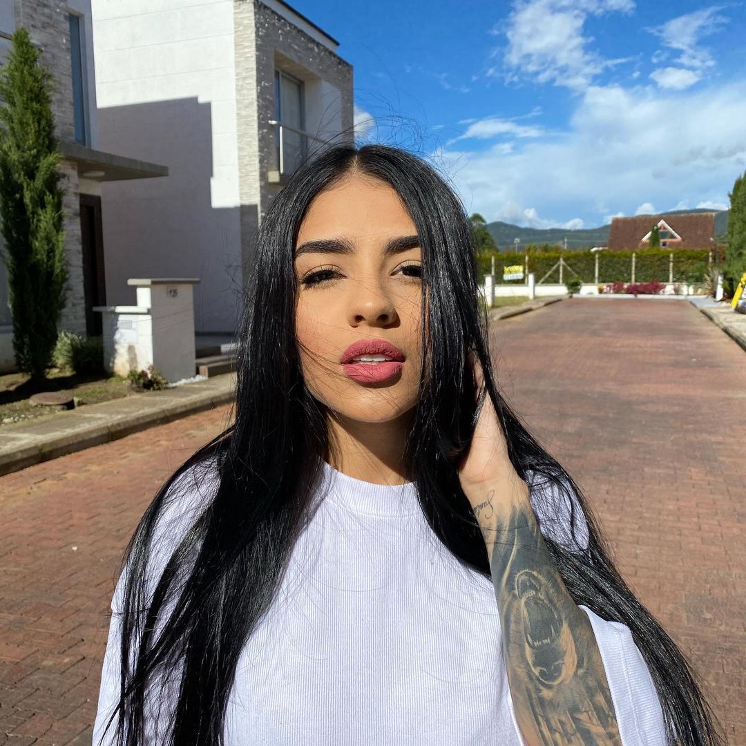 Lauu Gonzales 28 Lauu Gonzales 27 New Hot