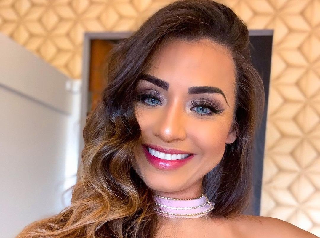 Bella Araujo 14 Bella Araujo 13 New Hot
