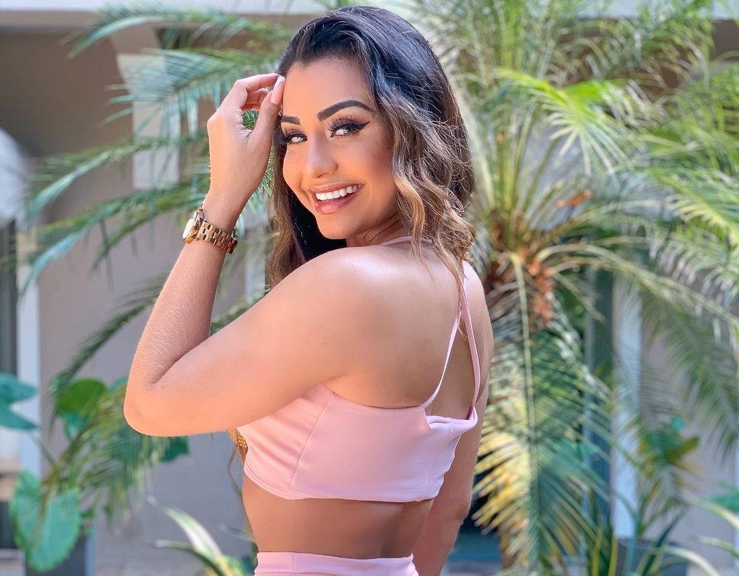Bella Araujo 16 Bella Araujo 15 New Hot