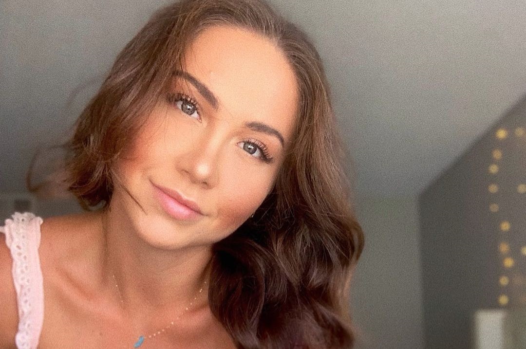 Katie Williams 6 Katie Williams 5 New Hot