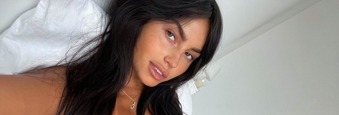 Claudia Tihan 28 Claudia Tihan 27 New Hot