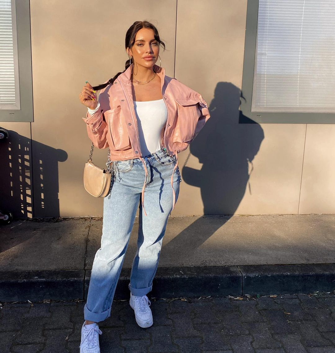 Johanna Ingelfinger 8 Johanna Ingelfinger 7 New Hot