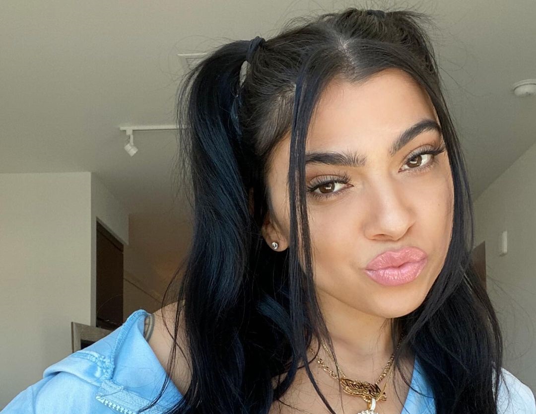 Nizhoni Cooley 24 Nizhoni Cooley 23 New Hot