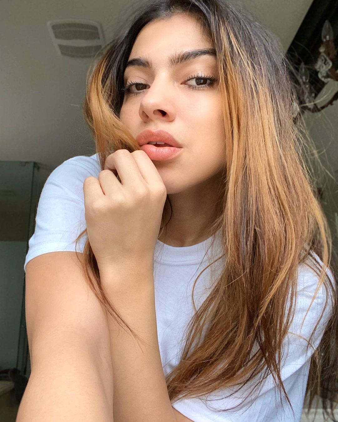 Nizhoni Cooley 18 Nizhoni Cooley 17 New Hot