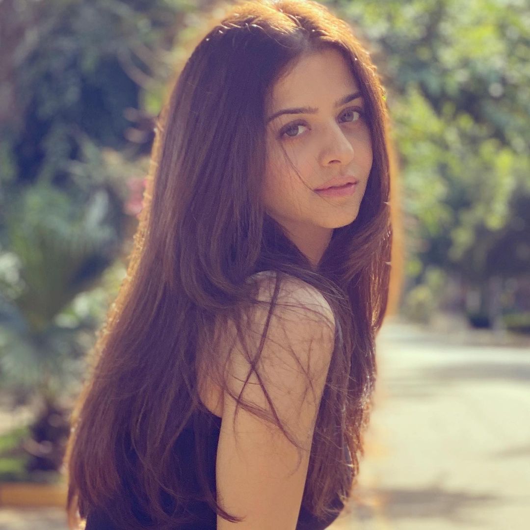 Vedhika4U 25 Лучшие Фото, Vedhika4U 25 Новые Снимки Без Фотошопа, Vedhika4U 25 Без Макияжа И Без Цензуры