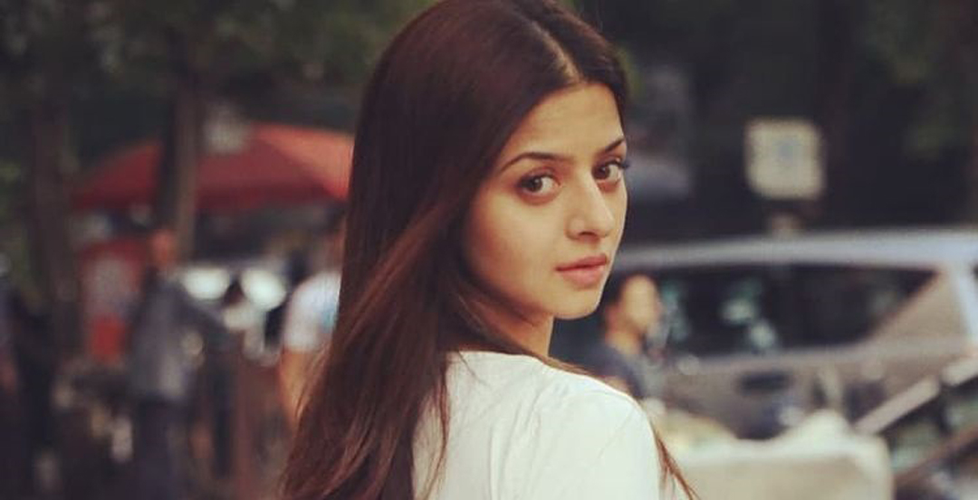 Vedhika4U 29 Лучшие Фото, Vedhika4U 29 Новые Снимки Без Фотошопа, Vedhika4U 29 Без Макияжа И Без Цензуры