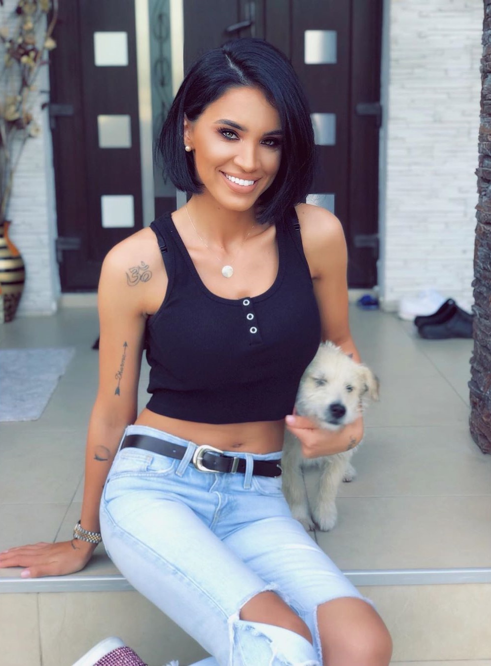 Adelina Pestritu 32 Adelina Pestritu 31 New Hot