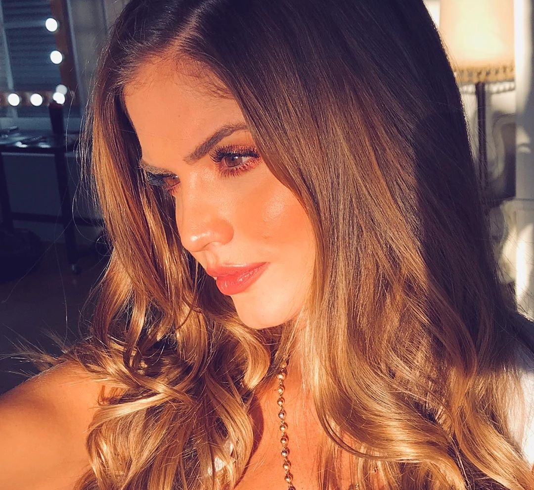 Valeria Duque 24 Valeria Duque 23 New Hot
