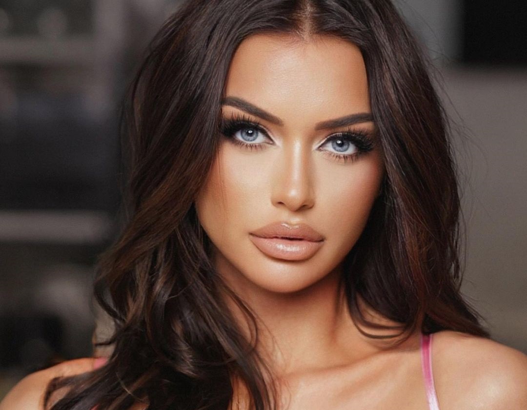 Jessica Ehghol 26 Jessica Ehghol 25 New Hot