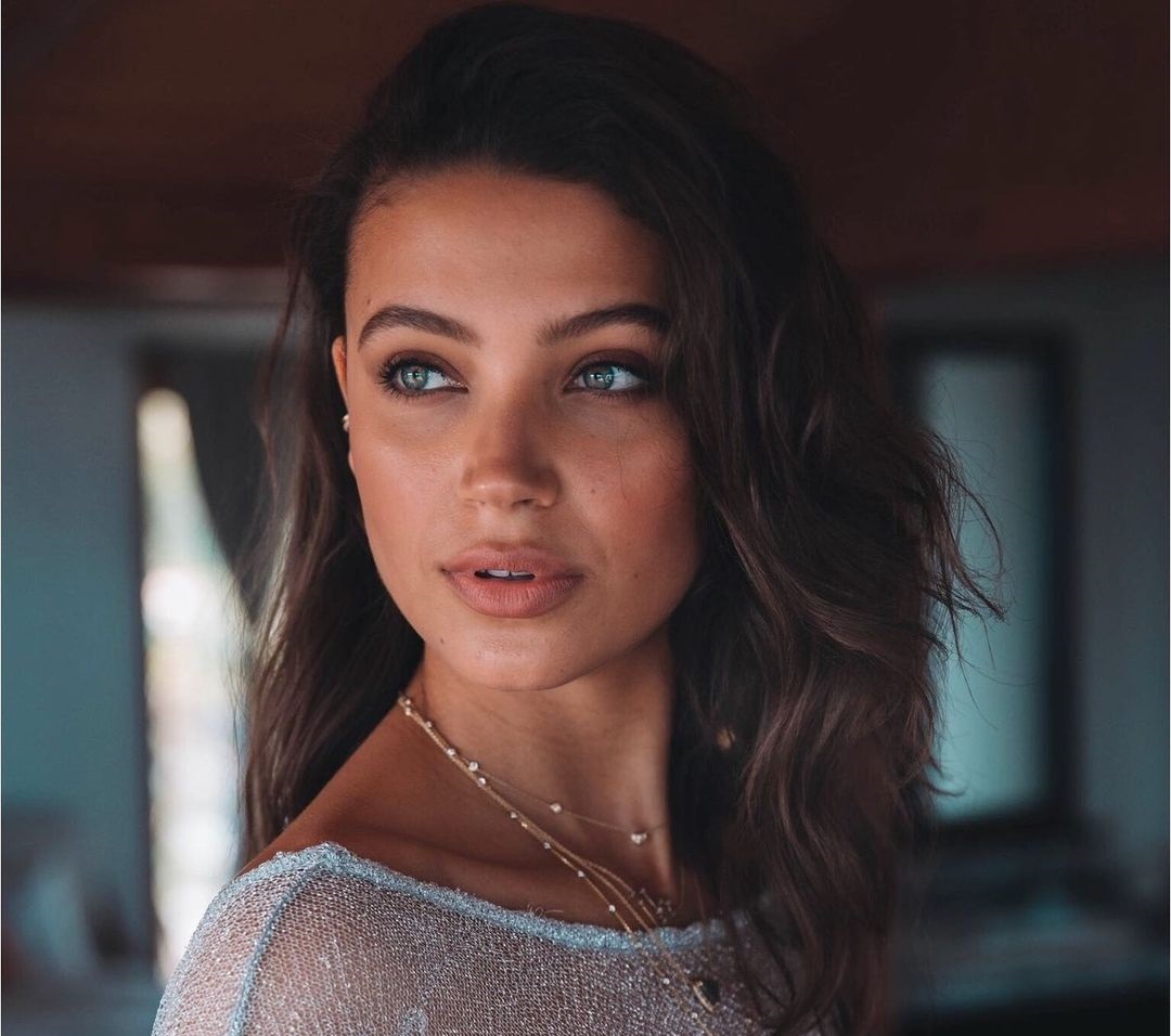 Candice Blackburn 32 Candice Blackburn 31 New Hot