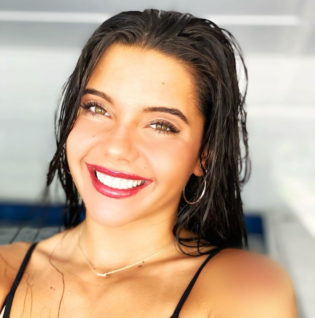 Anastasia Pagonis 36 Anastasia Pagonis 35 New Hot