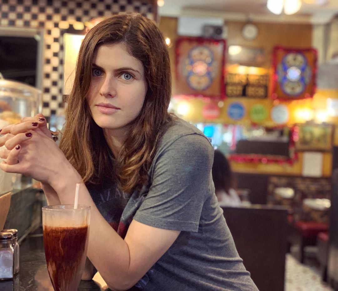 Alexandra Daddario 10 Alexandra Daddario 9 New Hot