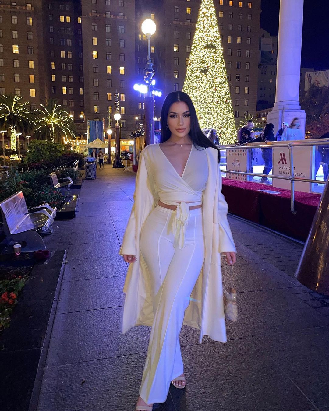 Alondra Mendoza 34 Alondra Mendoza 33 New Hot
