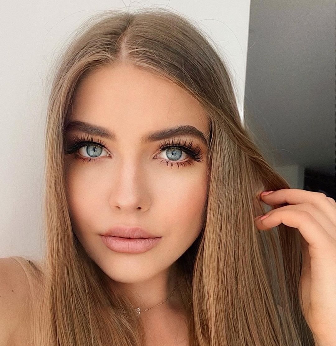 Yanita Karpova 20 Yanita Karpova 19 New Hot
