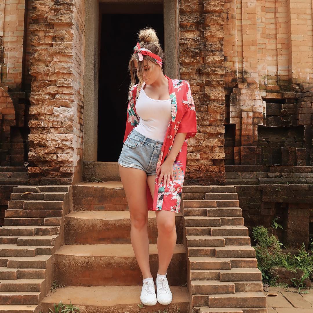 Samantha Ravndahl 6 Samantha Ravndahl 5 New Hot