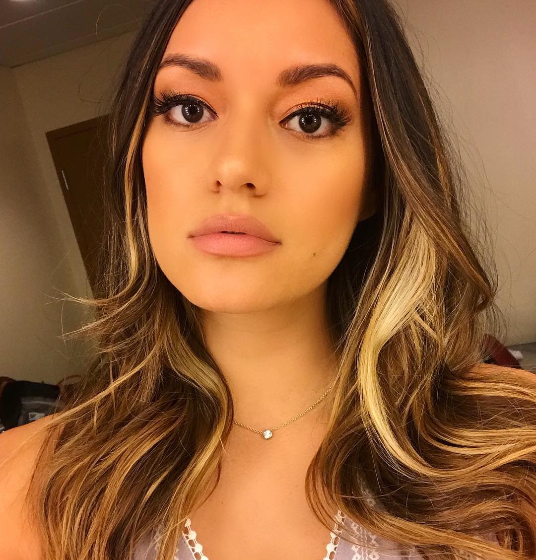 Vanessa Hanson 18 Vanessa Hanson 17 New Hot