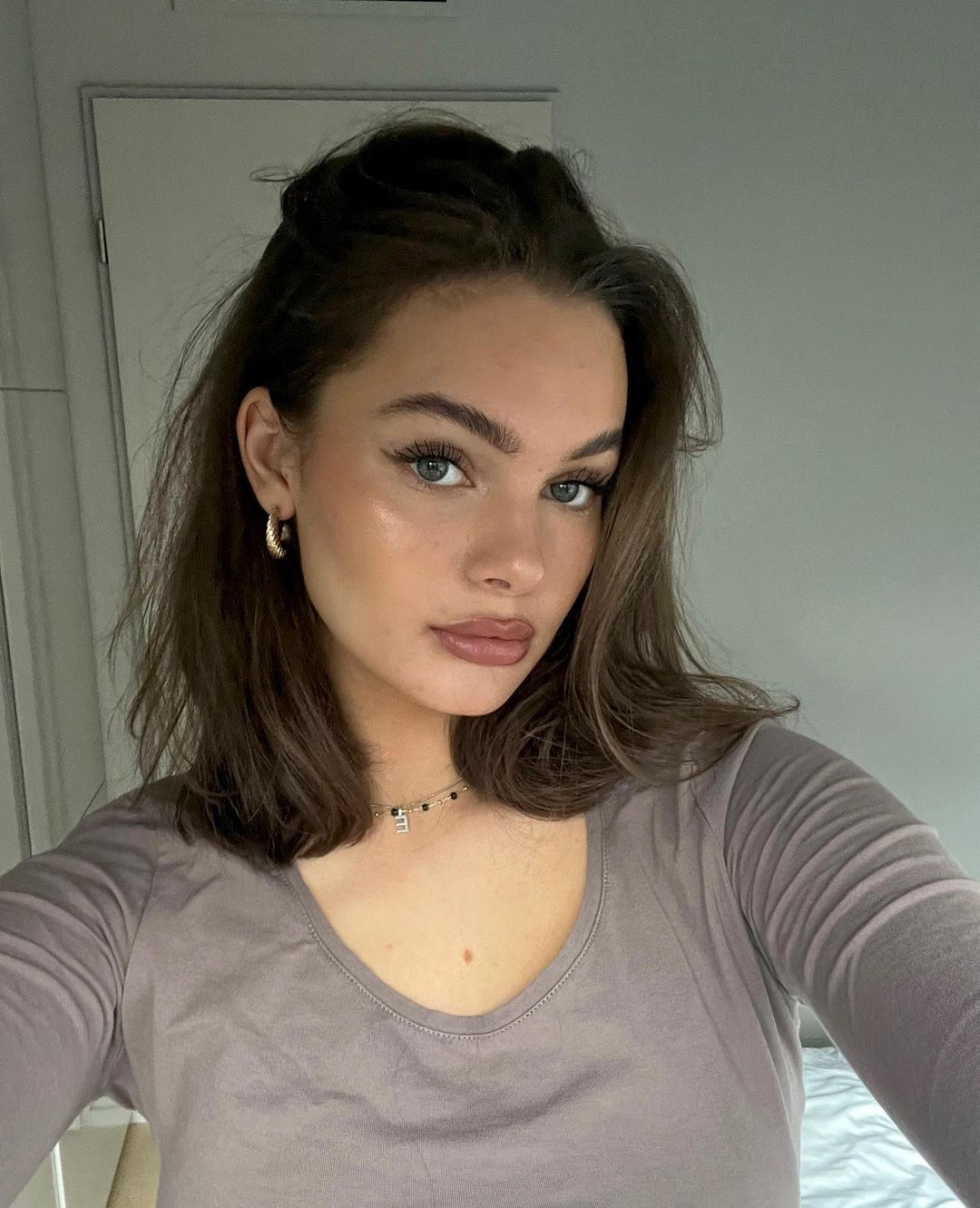 Emma Aurora 22 Emma Aurora 21 New Hot