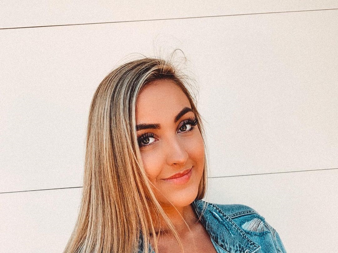 Liv Nelson 26 Liv Nelson 25 New Hot