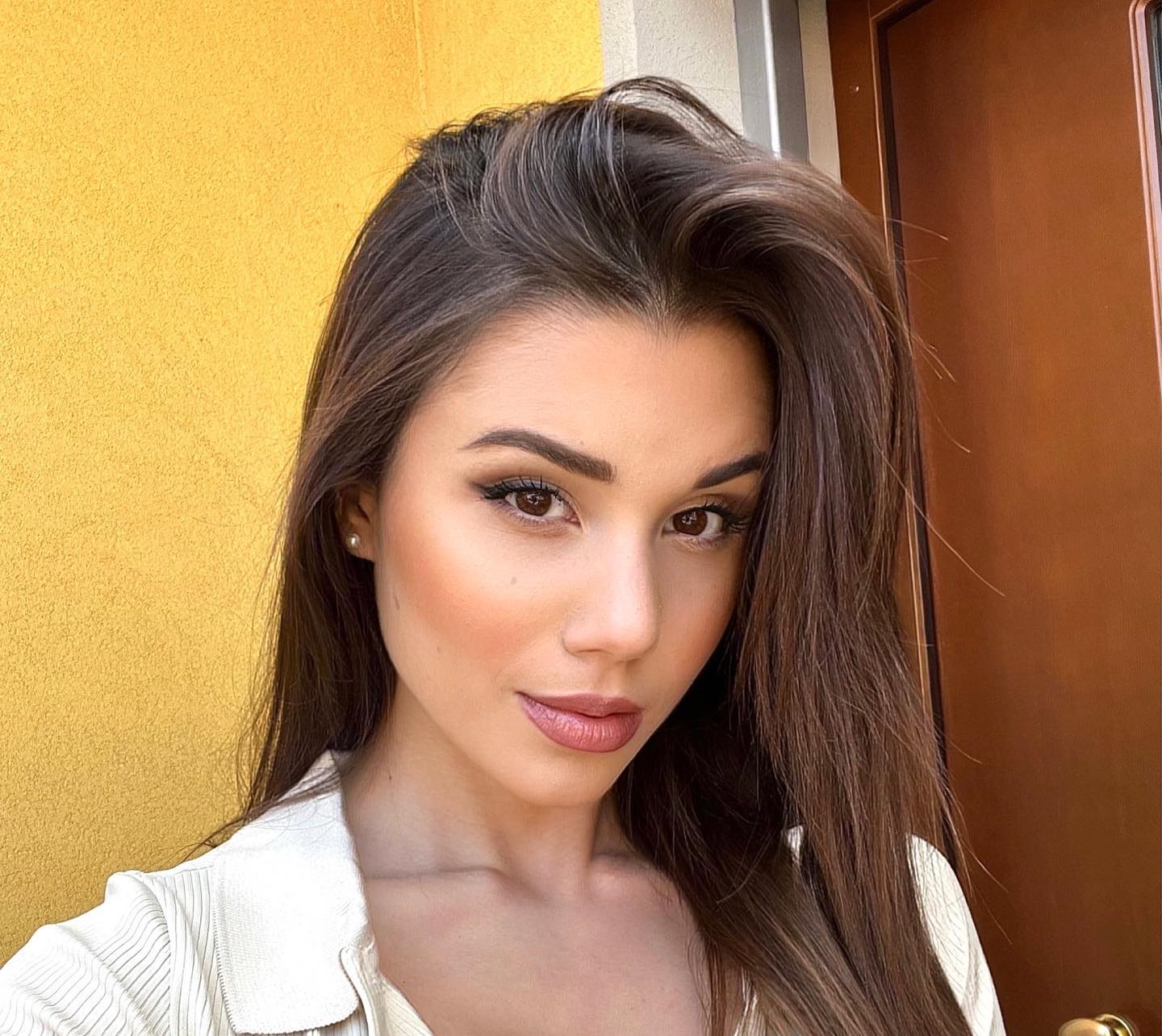 Julia Magrone 34 Julia Magrone 33 New Hot