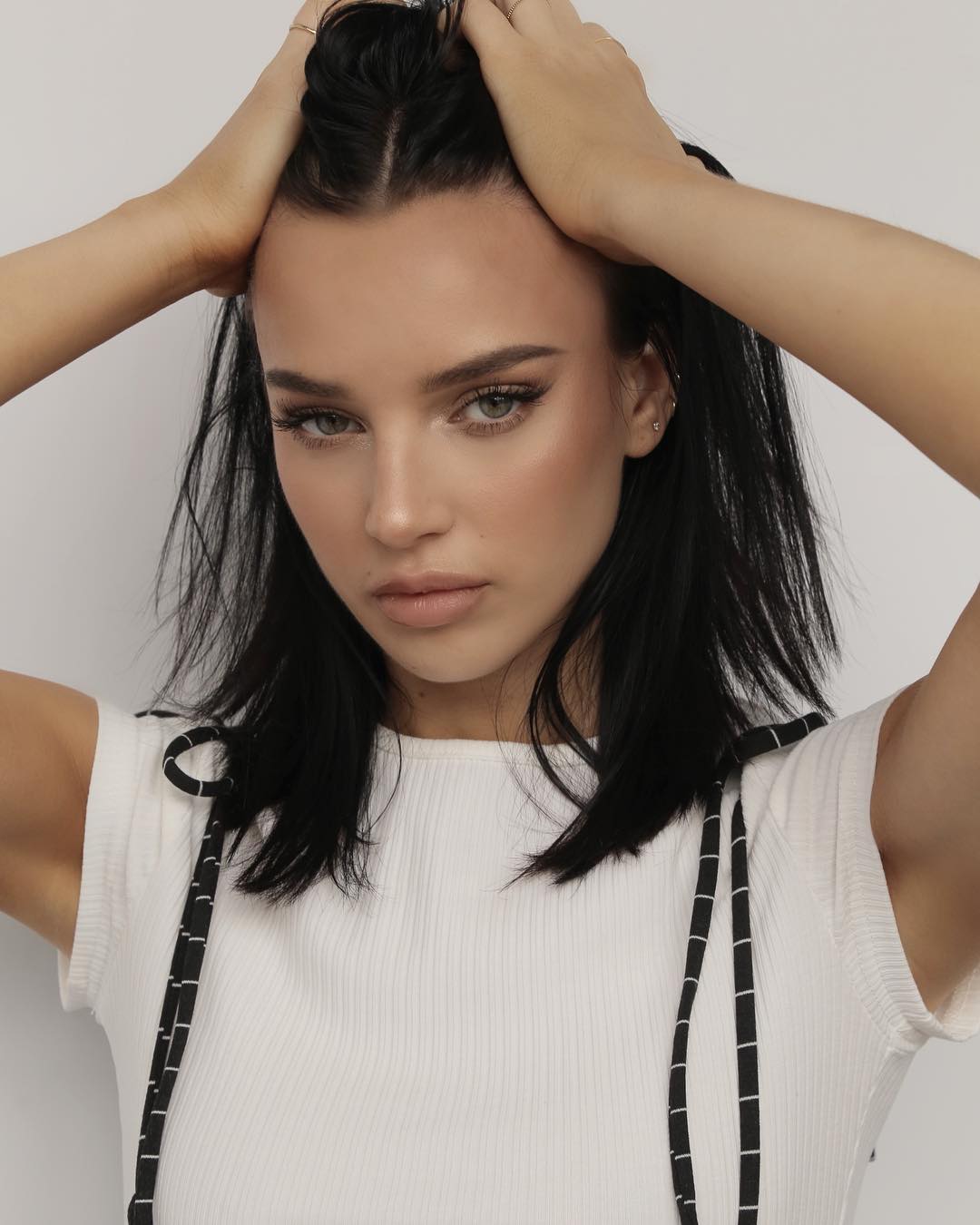 Genelle Seldon 14 Genelle Seldon 13 New Hot