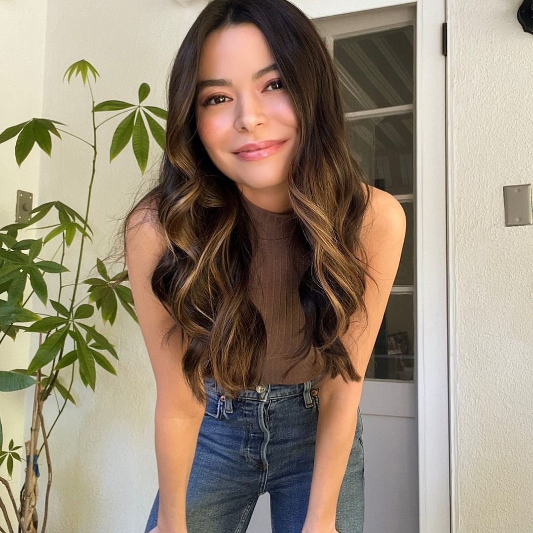 Miranda Cosgrove 26 Miranda Cosgrove 25 New Hot