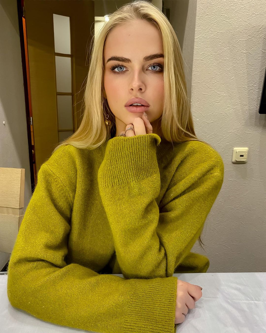 Polina Tsarenkova 26 Polina Tsarenkova 25 New Hot