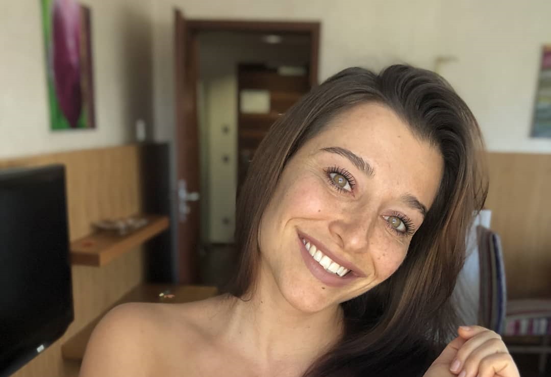 Estephania 24 Estephania 23 New Hot