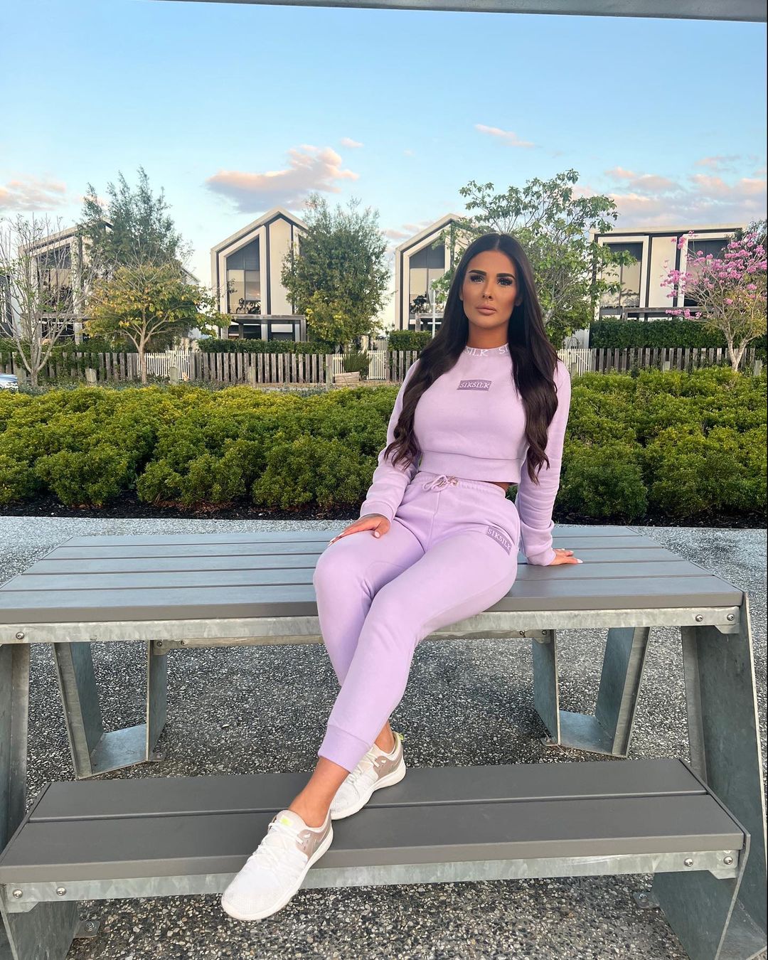 Ashlee Edmunds 20 Ashlee Edmunds 19 New Hot