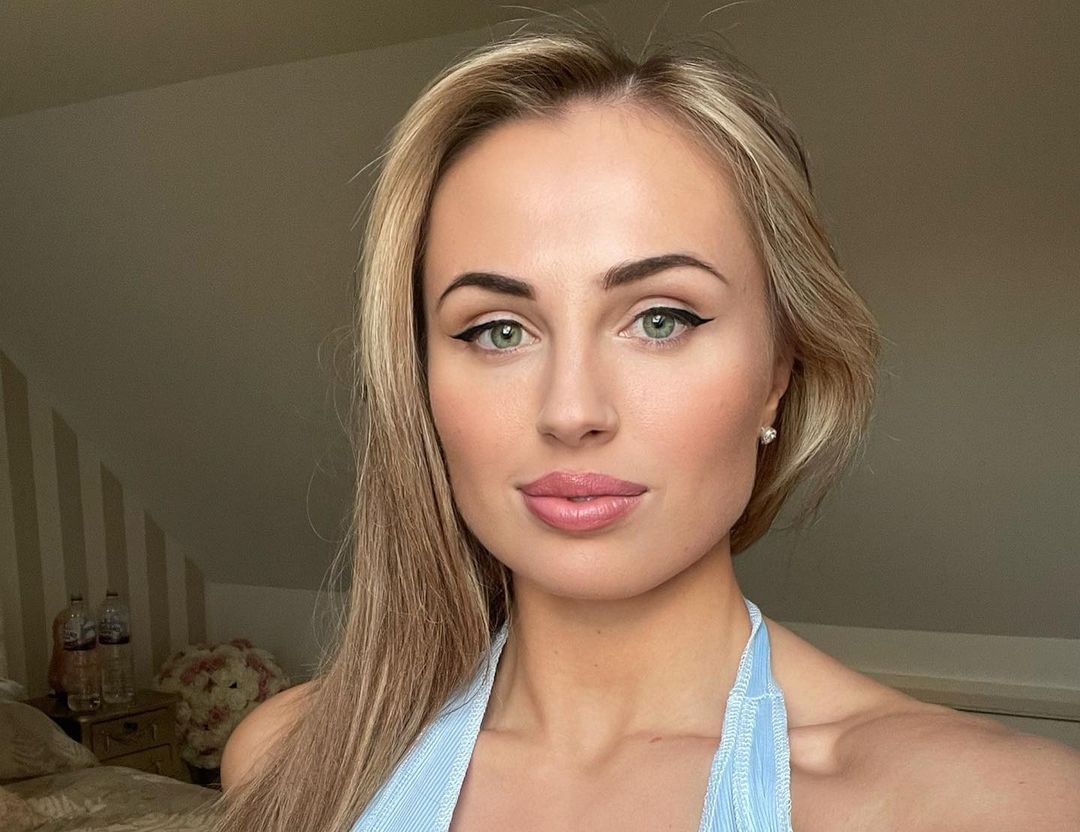 Billie Louise 8 Billie Louise 7 New Hot