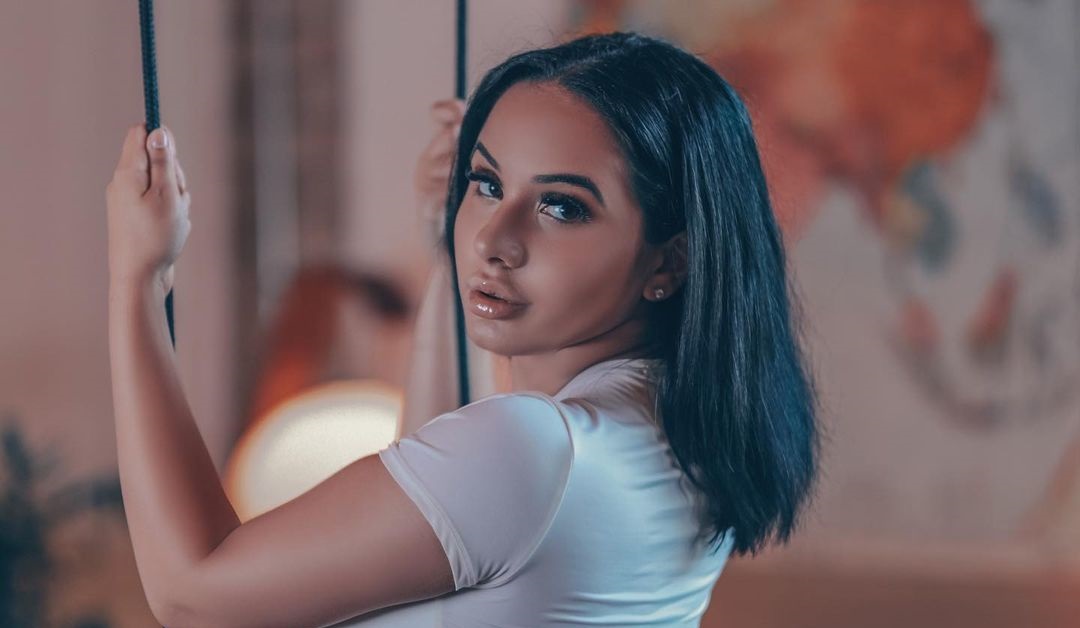 Mandy Milano 24 Mandy Milano 23 New Hot