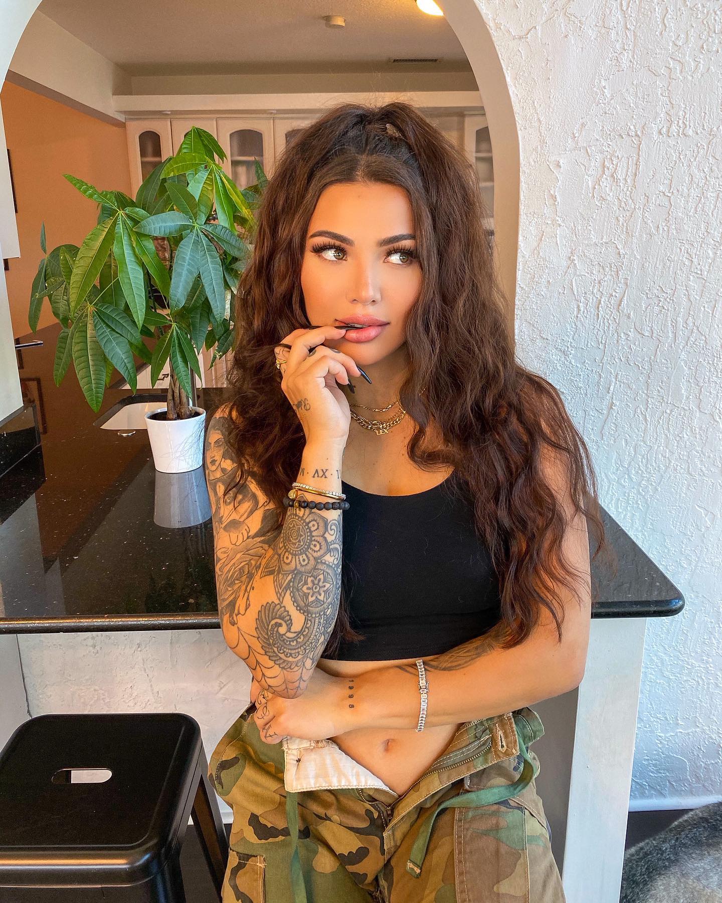 Lex Isheinberg 34 Lex Isheinberg 33 New Hot