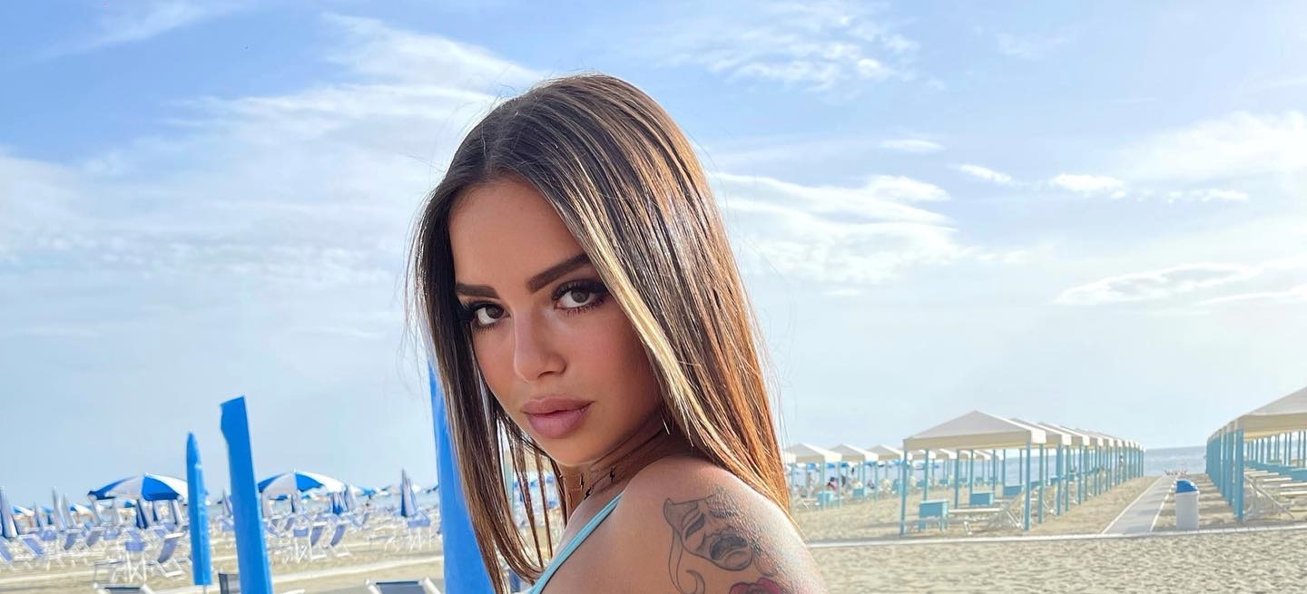 Jaele Corsi 18 Jaele Corsi 17 New Hot