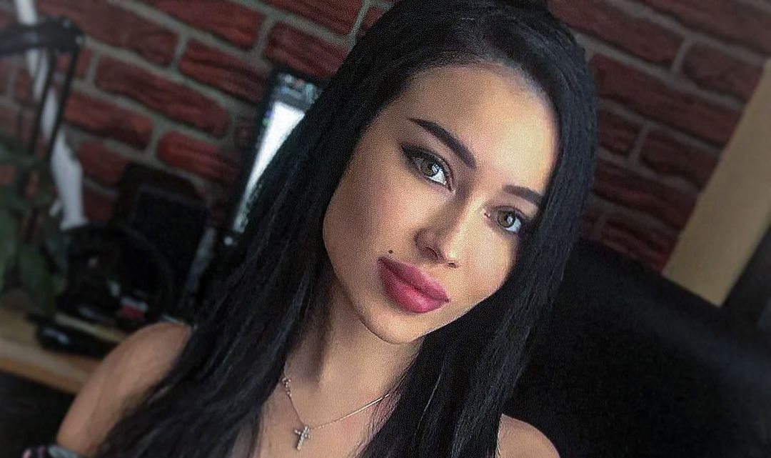 Katy_Crazy_Black_Fox 34 Katy_Crazy_Black_Fox 33 New Hot