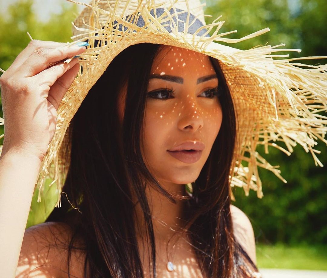 Maeva Ghennam 26 Maeva Ghennam 25 New Hot