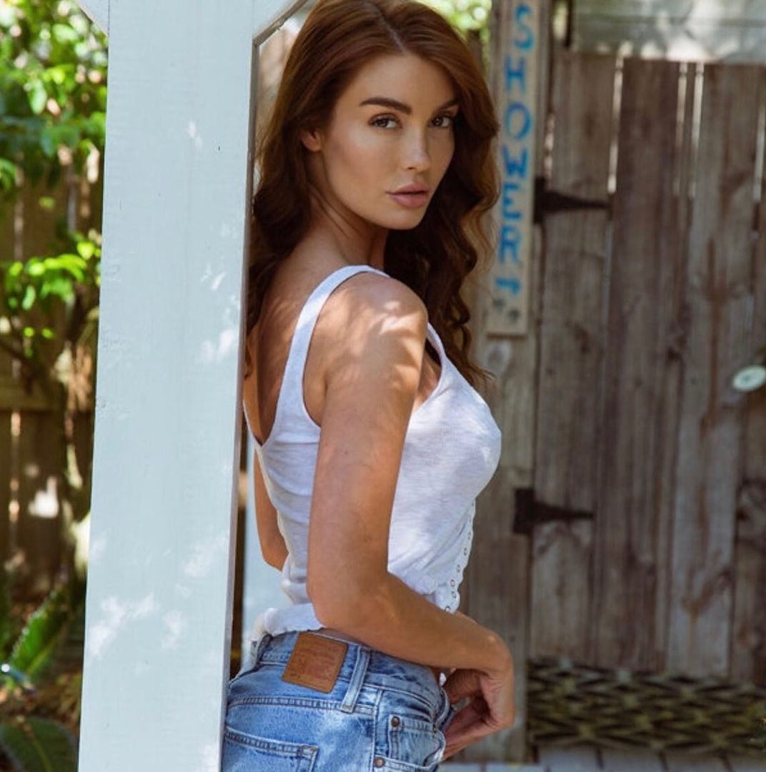 Carolina White 4 Carolina White 3 New Hot
