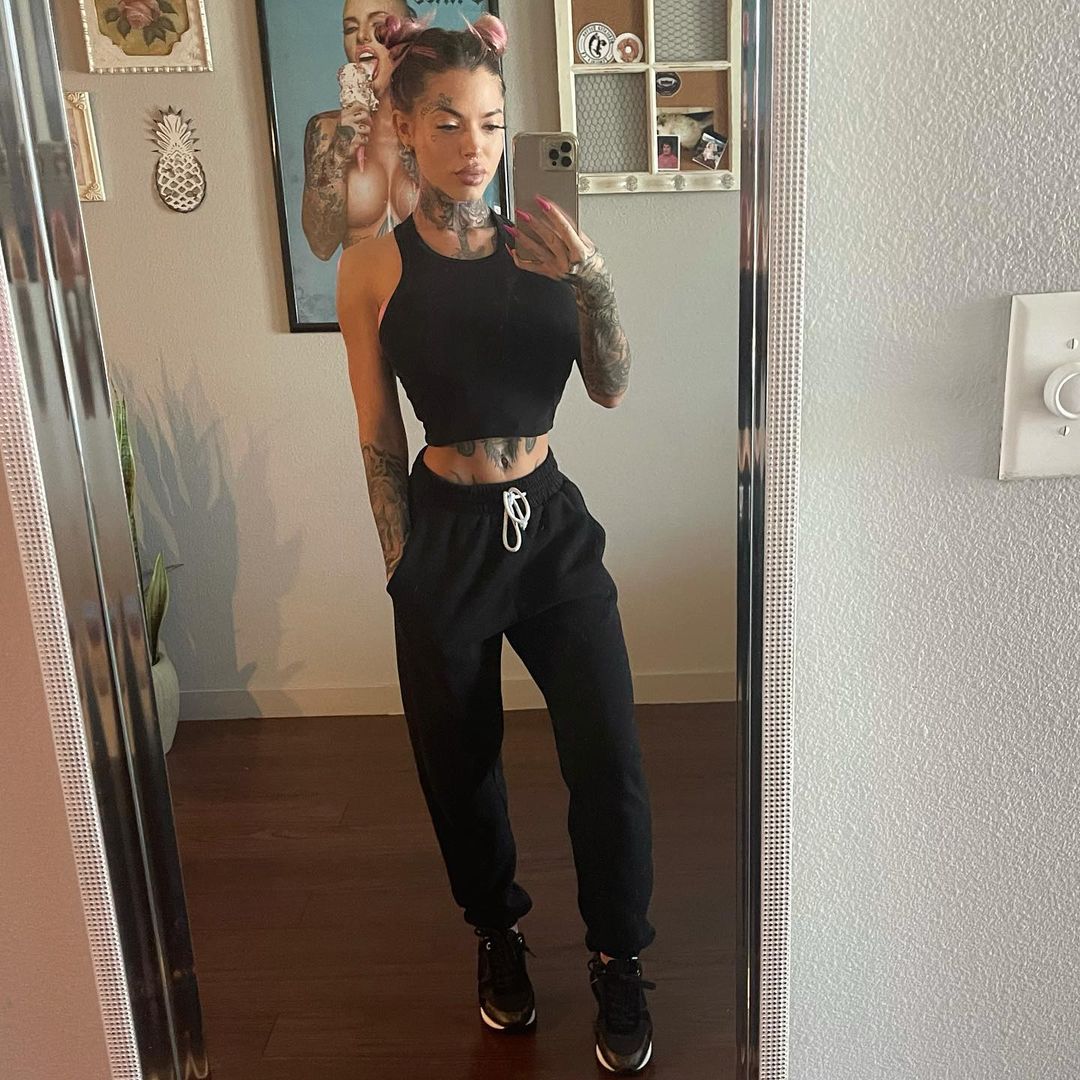 Chantal Danielle 4 Chantal Danielle 3 New Hot