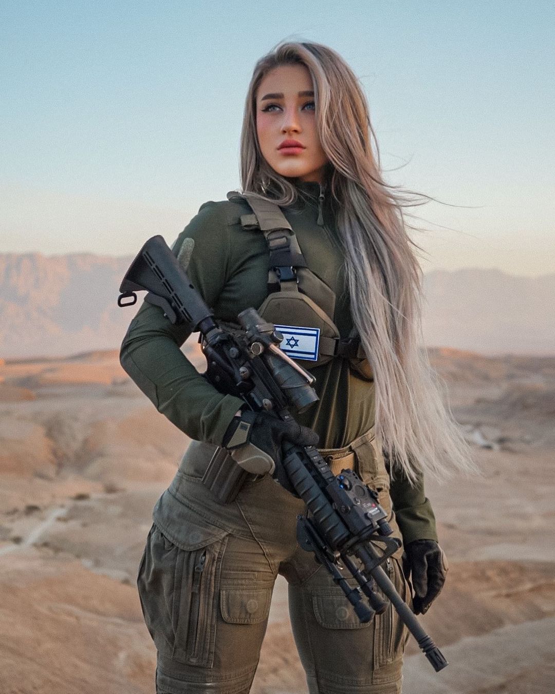 Gun Waifu 3 Лучшие Фото, Gun Waifu 3 Новые Снимки Без Фотошопа, Gun Waifu 3 Без Макияжа И Без Цензуры