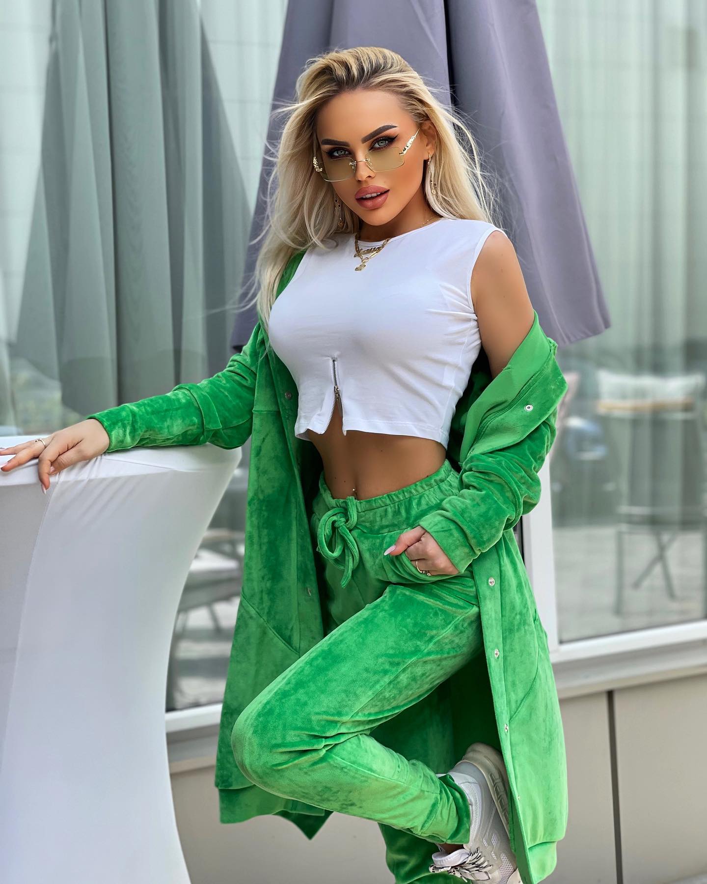 Larisa Plotogea 8 Larisa Plotogea 7 New Hot