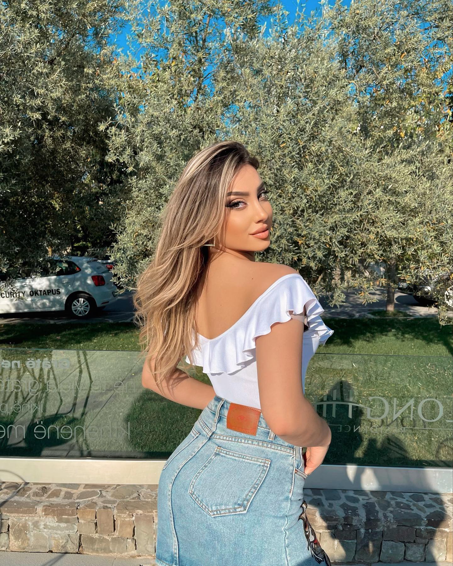 Klaudja Jazexhi 32 Klaudja Jazexhi 31 New Hot