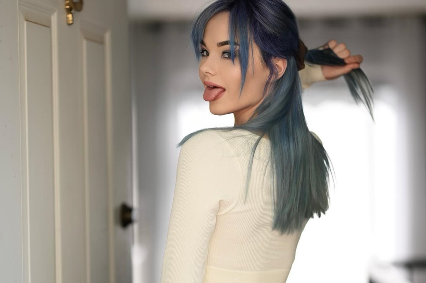 Emma Stoner 10 Emma Stoner 9 New Hot