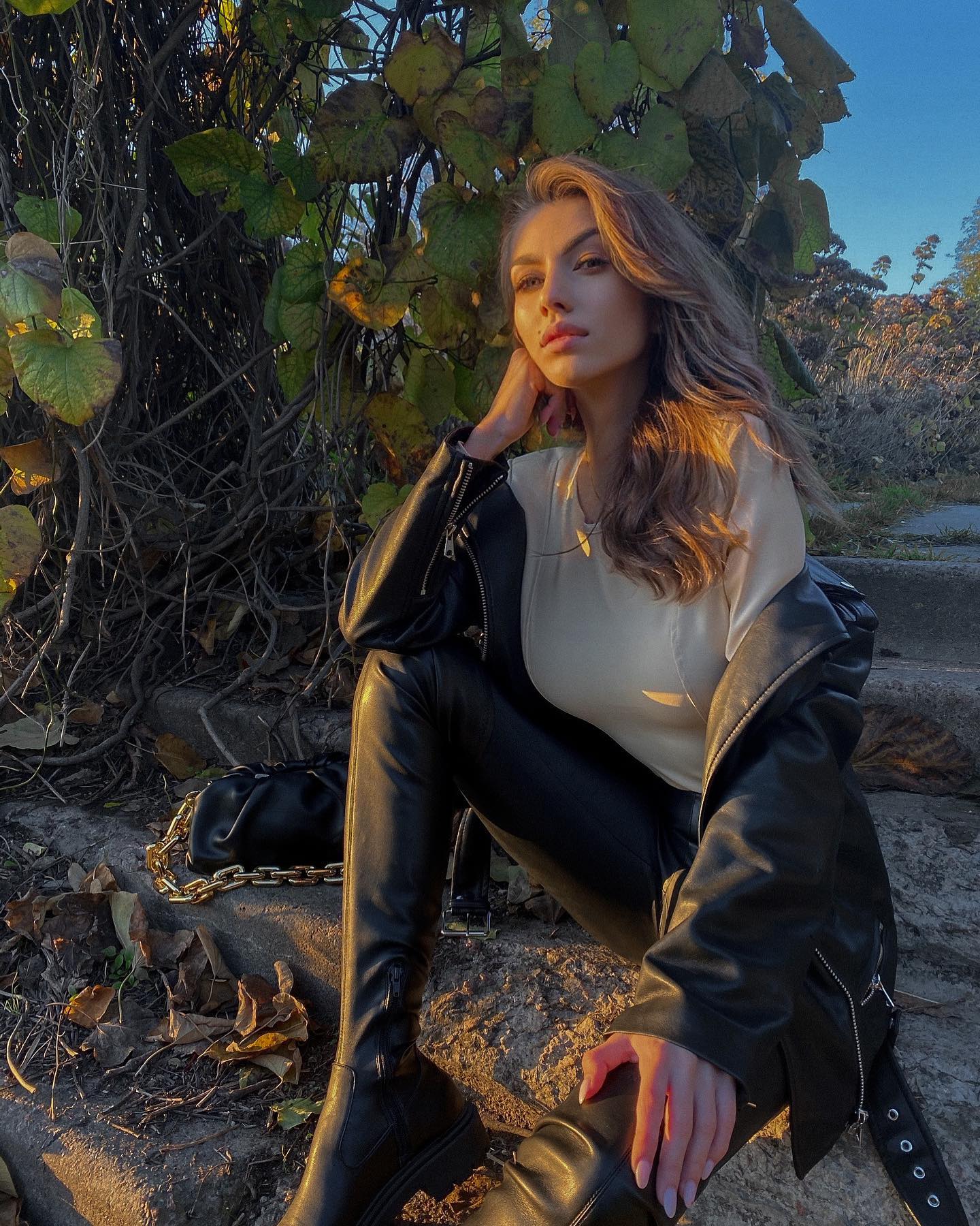 Lera Kondratiuk 8 Lera Kondratiuk 7 New Hot