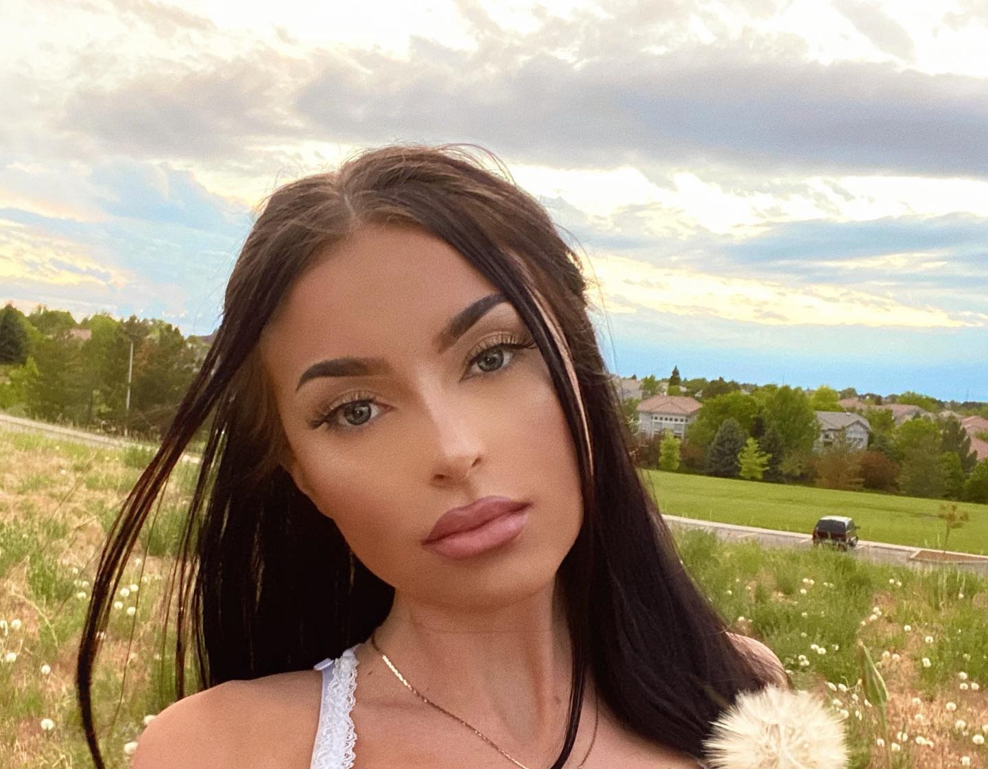 Julia Lynn Sandoval 30 Julia Lynn Sandoval 29 New Hot
