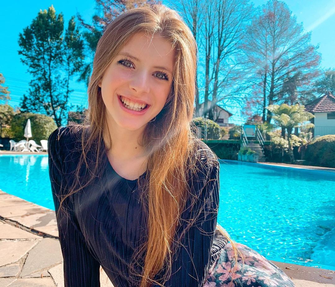 Julia Vitoria Mayer 36 Julia Vitoria Mayer 35 New Hot
