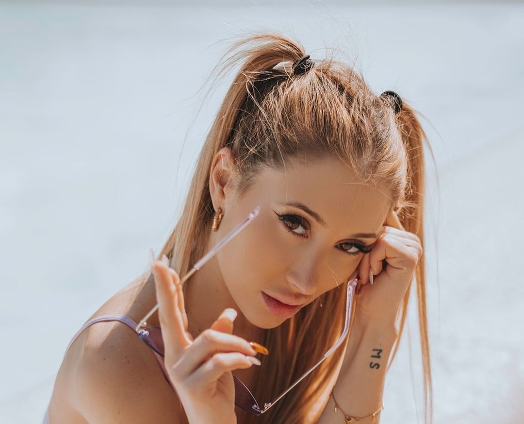 Andrea Saladie 18 Andrea Saladie 17 New Hot